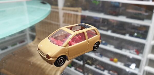 Renault Twingo Majorette N°206 1/58 Beige toit ouvrant