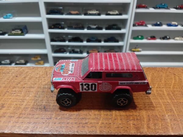 4x4 Cherokee n°236 Majorette 1/64