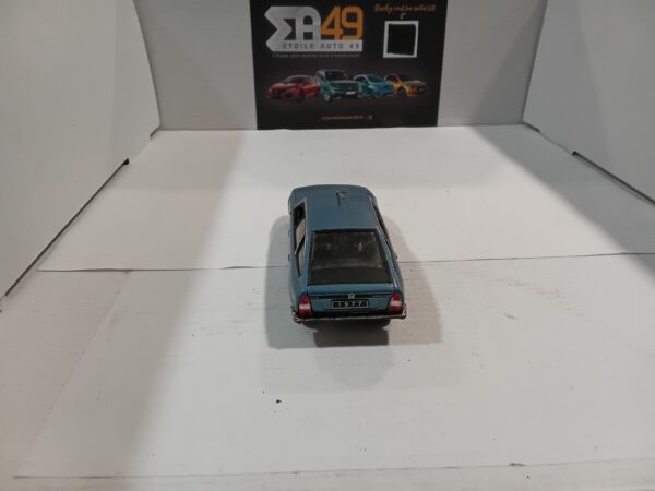 Citroën CX 2400 GTI 1977 Universal Hobbies 1/43 – Image 3