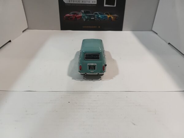 Renault 4L Universal Hobbies 1/43 – Image 3