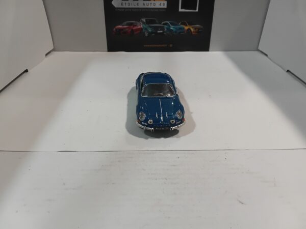 Alpine A110 Universal Hobbies 1/43 – Image 2