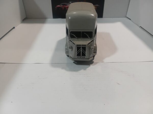 Citroën Type H Transport de Chevaux Eligor 1/43 – Image 2